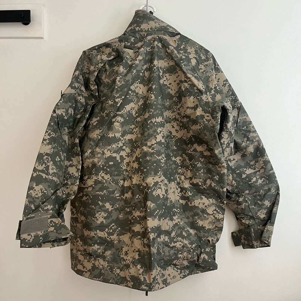 ACU pattern SMALL/REGULAR Cold weather jacket - Picture 2 of 5